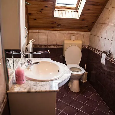 Berger Pince-vendégház, Hajósi Pincék Casa de hóspedes *